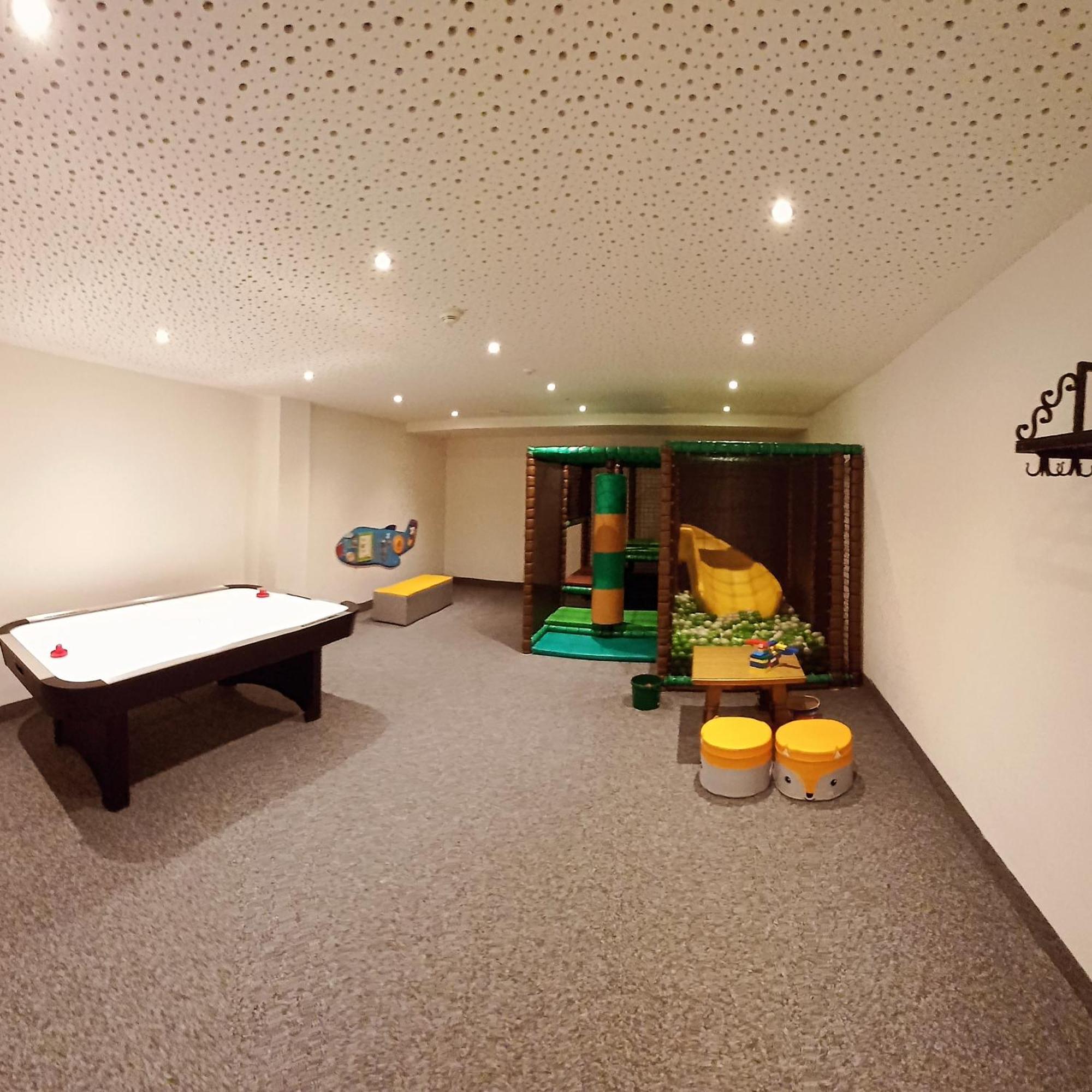 Hotel Gasthof Jaeger Zillertal Schlitters Exterior foto