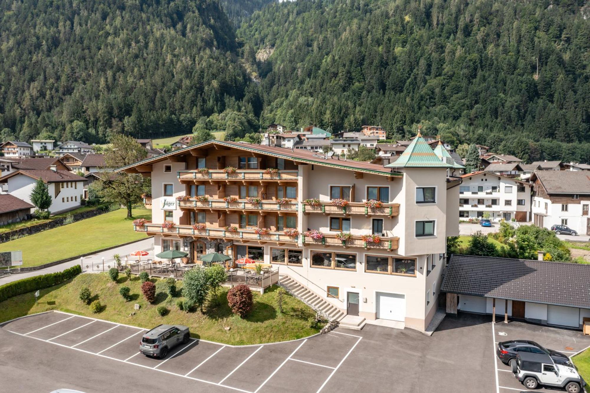 Hotel Gasthof Jaeger Zillertal Schlitters Exterior foto