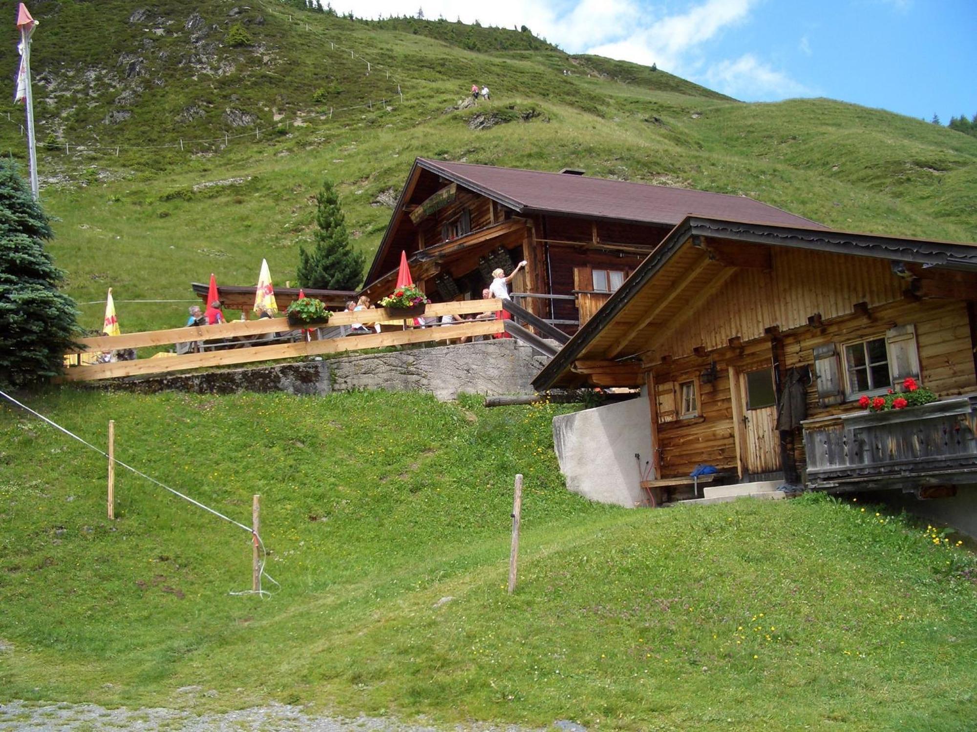 Hotel Gasthof Jaeger Zillertal Schlitters Exterior foto
